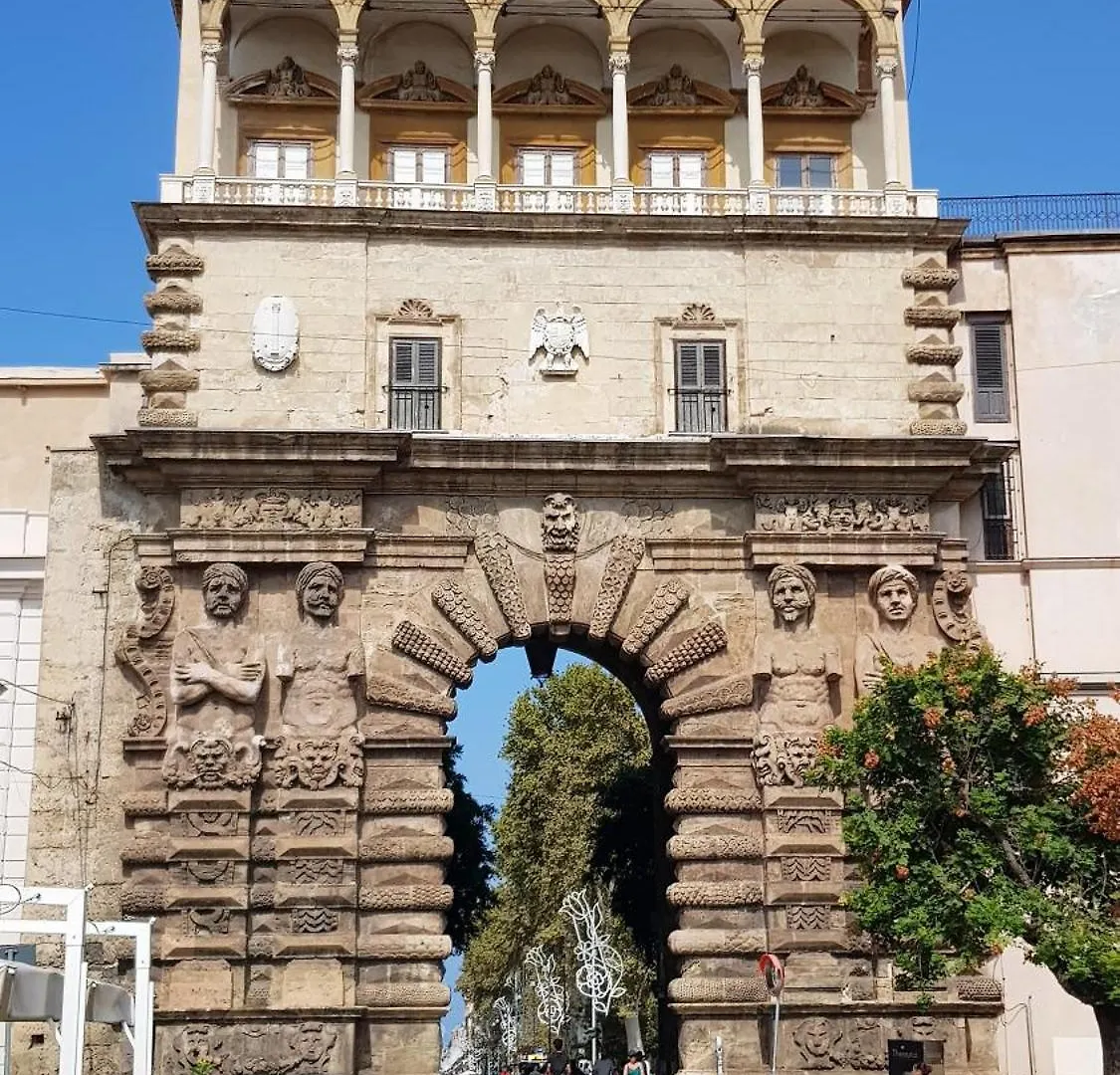 Nyaraló Pinhouse Apartment Palermo